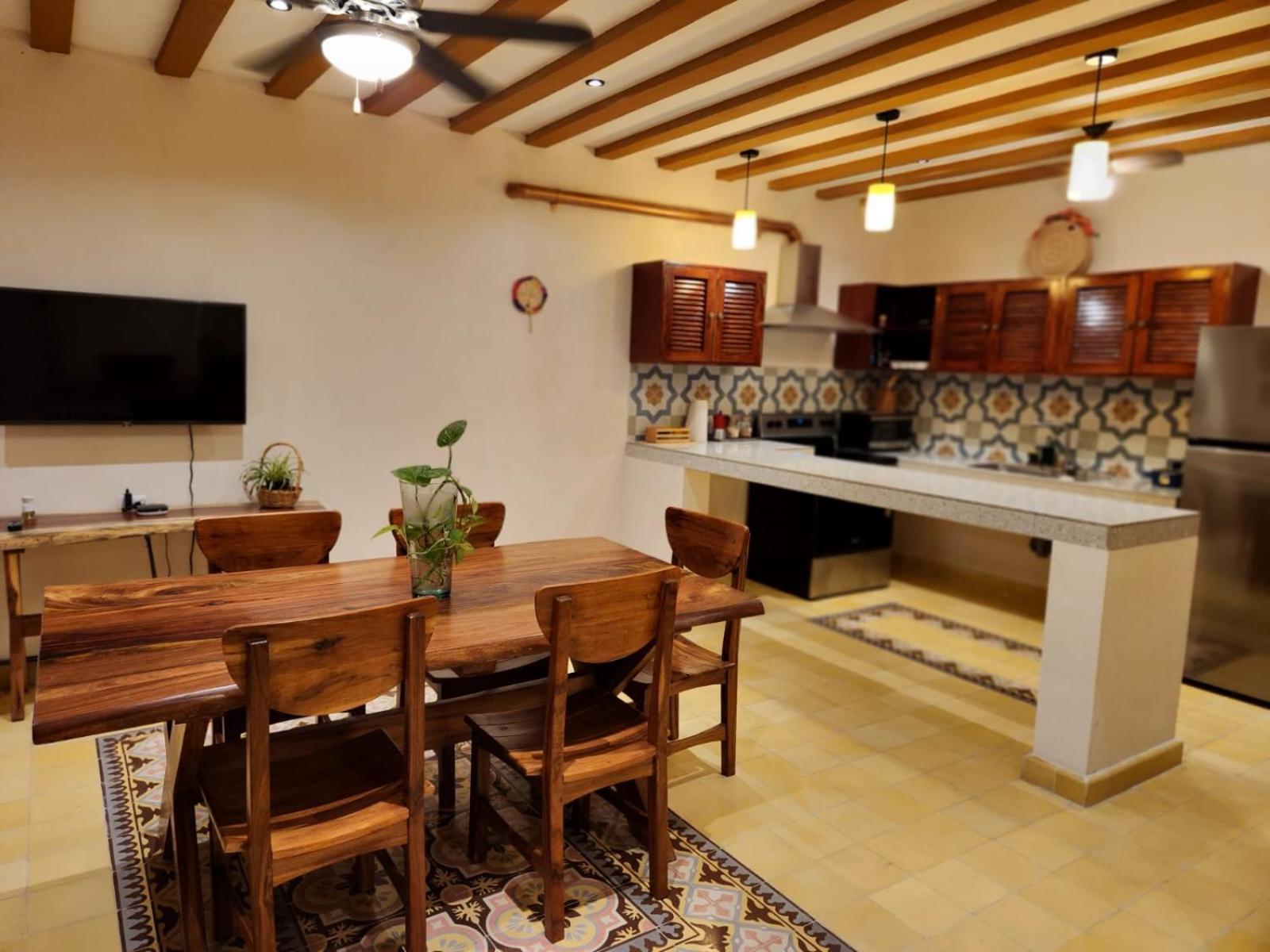 Casa Pakal Valladolid วัลลาโดลิด ภายนอก รูปภาพ