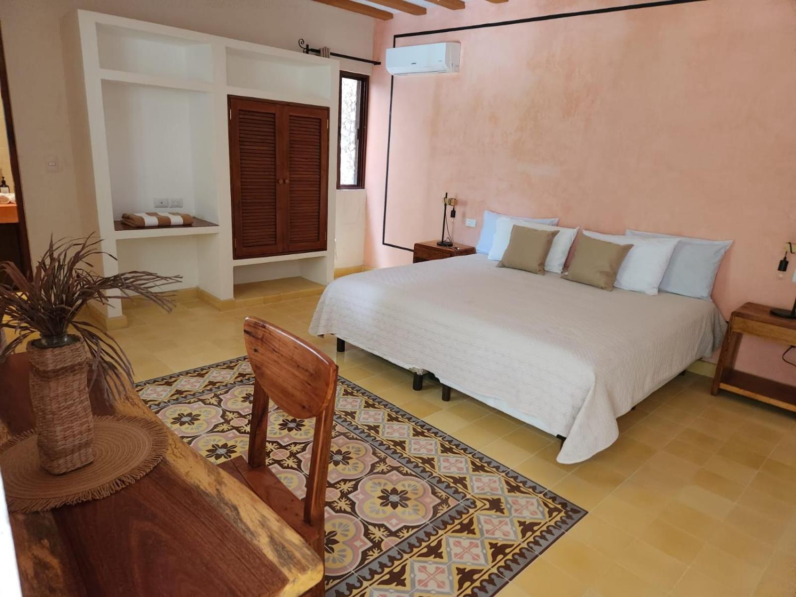Casa Pakal Valladolid วัลลาโดลิด ภายนอก รูปภาพ